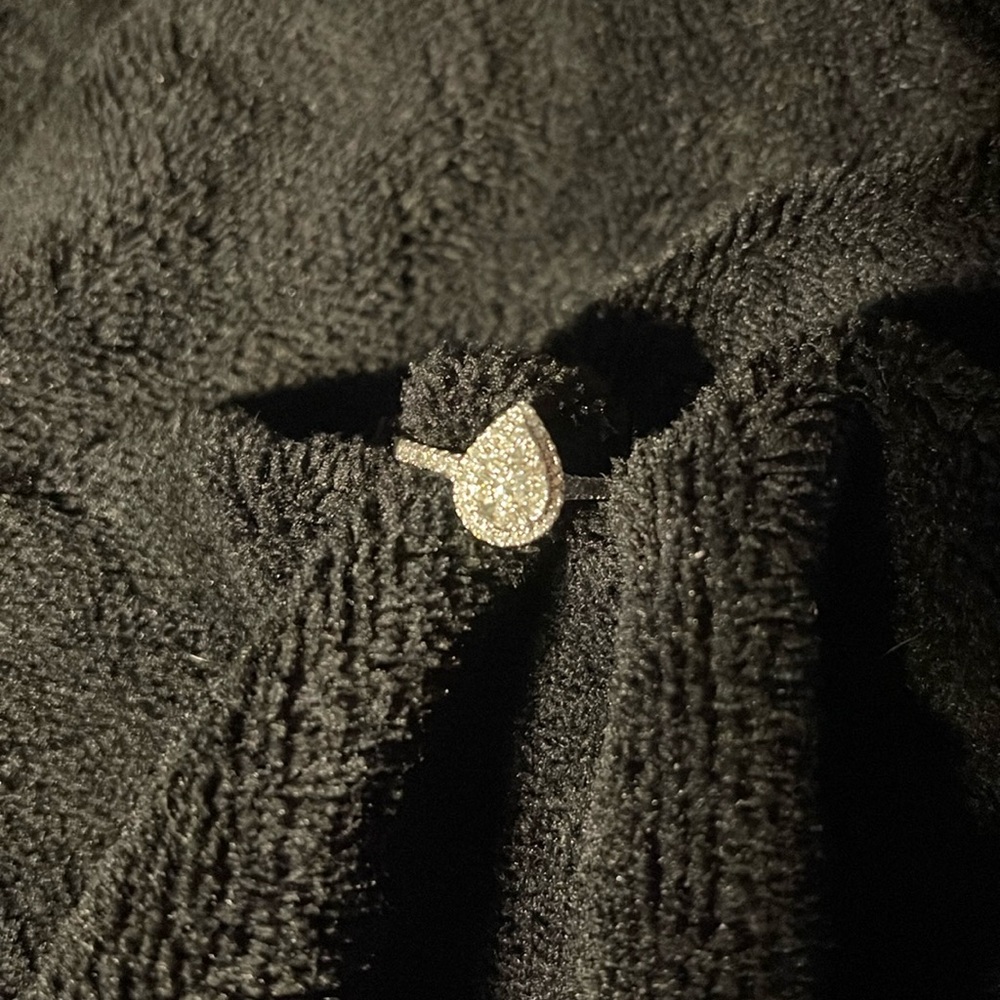 Woman ring - Picture 3 of 7